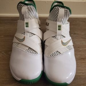 Nike LeBron Soldier 12 "STVM Home"